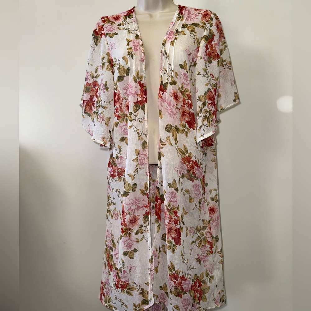 American Eagle (Medium) Neutral Floral Flowy Long Cover Up